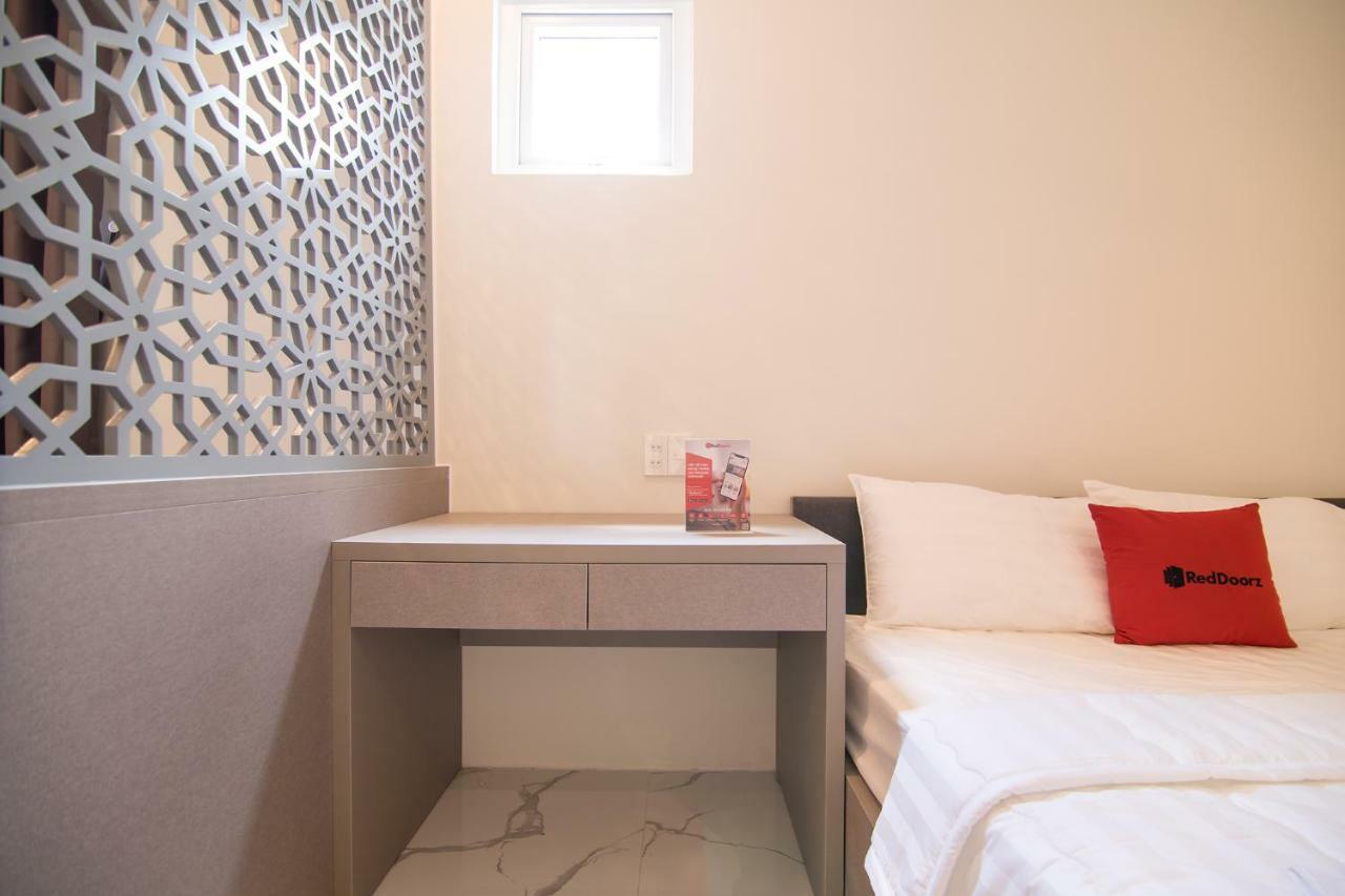 Reddoorz Near Xo Viet Nghe Tinh Street Hotel Ho Şi Min Exterior foto