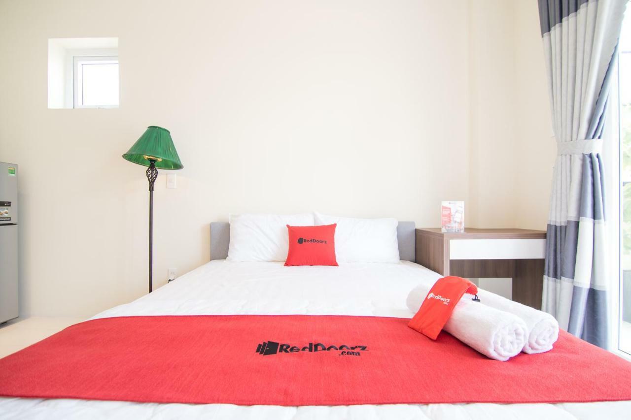 Reddoorz Near Xo Viet Nghe Tinh Street Hotel Ho Şi Min Exterior foto